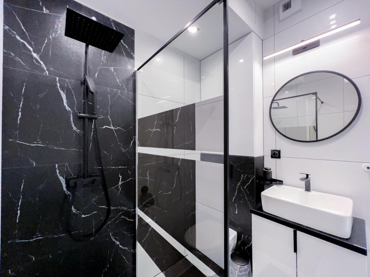 Apartament 12 Floor Mogilska Tower
