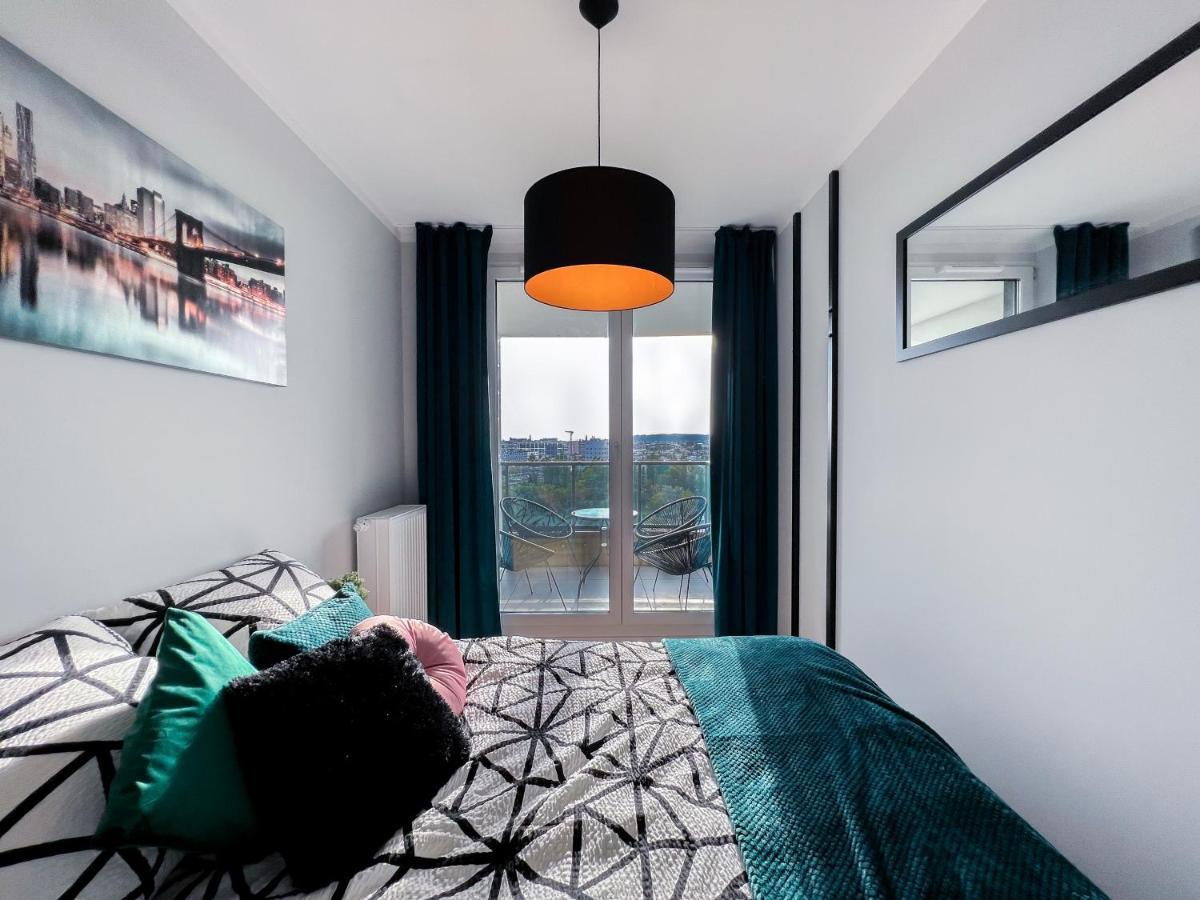12 Floor Mogilska Tower Apartament *